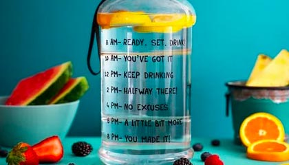 开云体育app官网-纽卡斯尔中锋背身支点作用明显，纽卡斯尔主客场球衣